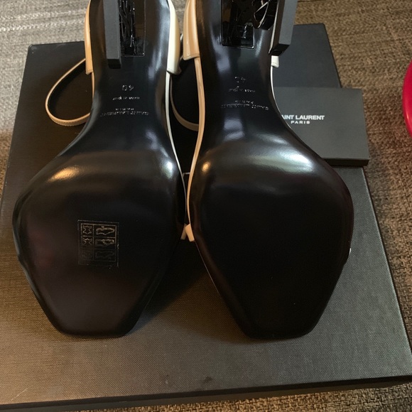 Saint Laurent - Picture 4 of 5